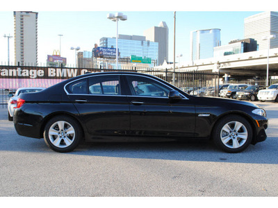 bmw 5 series 2013 black sedan 528i gasoline 4 cylinders rear wheel drive automatic 77002