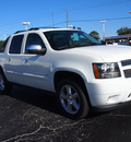 chevrolet avalanche 2008 white suv ltz flex fuel 8 cylinders 4 wheel drive automatic with overdrive 28557