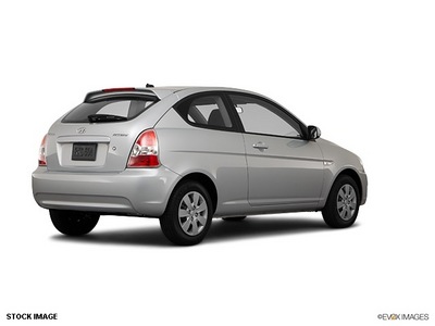 hyundai accent 2011 hatchback gasoline 4 cylinders front wheel drive not specified 07724