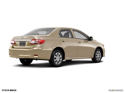 toyota corolla 2013 sedan 4dr l sedan 4sp at 4 cylinders not specified 27707