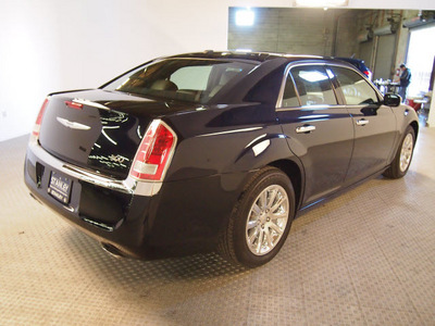 chrysler 300 2012 dk  blue sedan limited gasoline 6 cylinders rear wheel drive automatic 75219