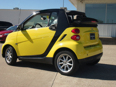 smart fortwo 2008 yellow passion cabrio gasoline 3 cylinders rear wheel drive automatic 76502