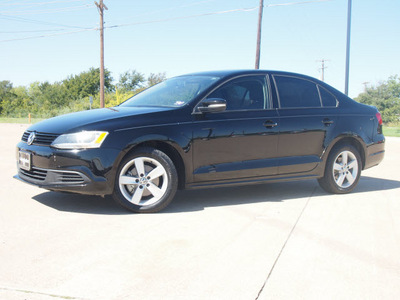 volkswagen jetta 2011 black sedan tdi w sunroof diesel 4 cylinders front wheel drive auto dsg tiptronic s 76502