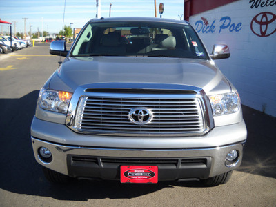 toyota tundra 2011 silver limited flex fuel 8 cylinders 4 wheel drive automatic 79925