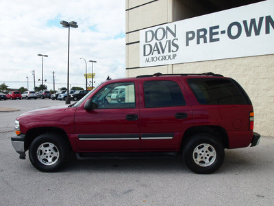 chevrolet tahoe 2006 red suv gasoline 8 cylinders rear wheel drive automatic 76011