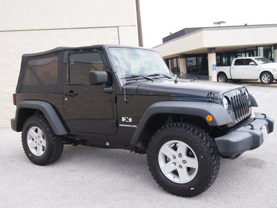 jeep wrangler 2009 black suv x gasoline 6 cylinders 4 wheel drive automatic with overdrive 76011