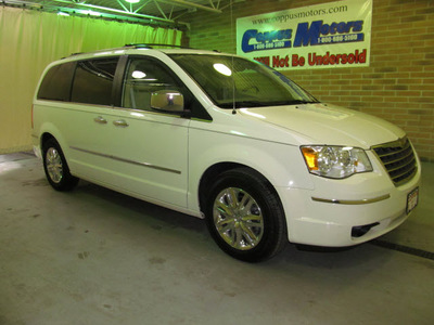 chrysler town and country 2010 white van limited 6 cylinders automatic 44883