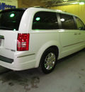 chrysler town and country 2010 white van limited 6 cylinders automatic 44883