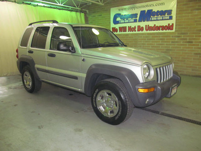 jeep liberty 2004 silver suv sport 6 cylinders automatic with overdrive 44883