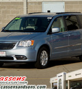 chrysler town country 2013 lt  blue van touring flex fuel 6 cylinders front wheel drive automatic 62034
