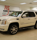 cadillac escalade 2008 white suv 4dr awd gasoline 8 cylinders all whee drive automatic 27707