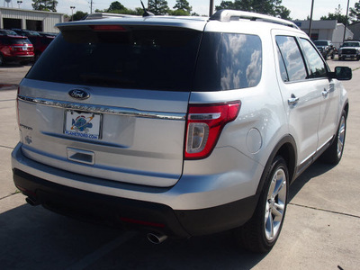 ford explorer 2011 silver suv limited gasoline 6 cylinders 2 wheel drive 6 speed automatic 77338