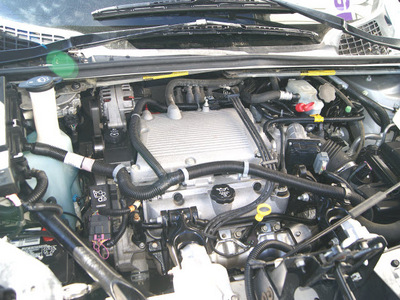 chevrolet uplander 2005 silverstone van lt gasoline 6 cylinders front wheel drive automatic 80905