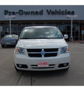 dodge grand caravan 2010 white van sxt gasoline 6 cylinders front wheel drive automatic with overdrive 77642