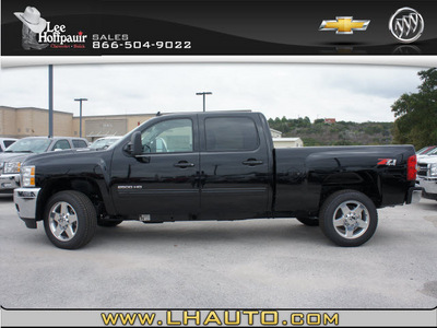 chevrolet silverado 2500hd 2013 black ltz 8 cylinders automatic 78654