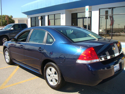 chevrolet impala 2011 blue sedan 6 cylinders automatic 79936