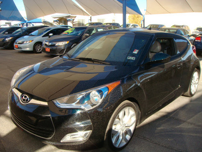 hyundai veloster 2013 black coupe 4 cylinders automatic 79936