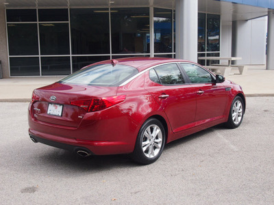 kia optima 2012 dk  red sedan lx gasoline 4 cylinders front wheel drive automatic 76049