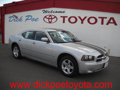 dodge charger 2010 silver sedan sxt 6 cylinders automatic 79925