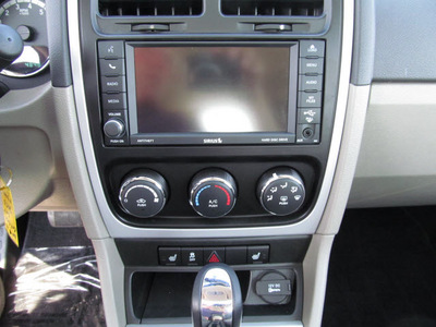 dodge caliber 2012 maroon hatchback sxt gasoline 4 cylinders front wheel drive automatic 45840