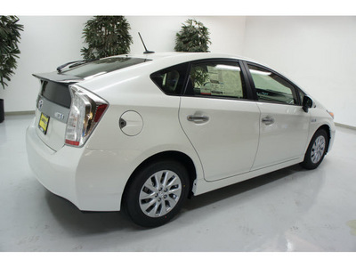 toyota prius plug in hybrid 2012 i 4 cylinders front wheel drive not specified 91731