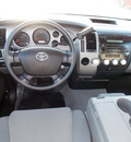 toyota tundra 2010 gray grade 8 cylinders automatic with overdrive 77074