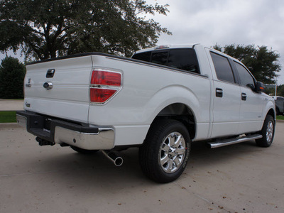 ford f 150 2013 white xlt gasoline 6 cylinders 2 wheel drive automatic 76011