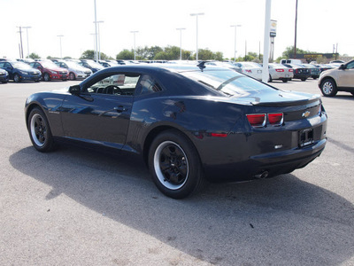 chevrolet camaro 2013 blue coupe ls gasoline 6 cylinders rear wheel drive automatic 78009