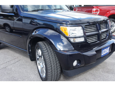 dodge nitro 2011 black suv heat 6 cylinders automatic 78644