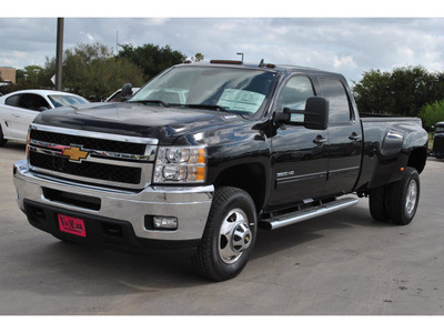 chevrolet silverado 3500hd 2013 black ltz diesel 8 cylinders 4 wheel drive automatic 78130