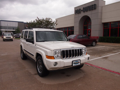 jeep commander 2008 white suv sport 6 cylinders automatic 75093