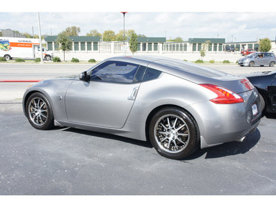 nissan 370z 2009 grey coupe 6 cylinders automatic 76543