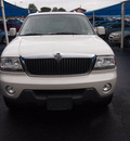 lincoln aviator 2003 white suv gasoline 8 cylinders all whee drive automatic 76234