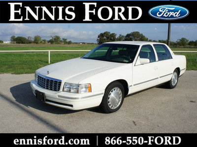 cadillac deville 1999 white sedan gasoline v8 front wheel drive automatic 75119