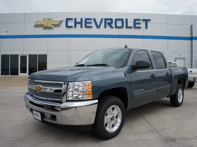 chevrolet silverado 1500 2013 blue grani lt flex fuel 8 cylinders 4 wheel drive 6 speed automatic 76087