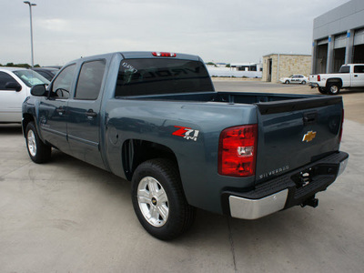 chevrolet silverado 1500 2013 blue grani lt flex fuel 8 cylinders 4 wheel drive 6 speed automatic 76087