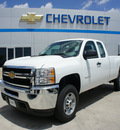 chevrolet silverado 2500hd 2013 summ white work truck gasoline 8 cylinders 4 wheel drive 6 speed automatic 76087