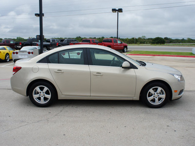 chevrolet cruze 2012 gold sedan lt gasoline 4 cylinders front wheel drive automatic 76087