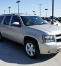 chevrolet suburban 2008 silver suv lt flex fuel 8 cylinders 2 wheel drive 4 speed automatic 76087