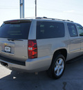 chevrolet suburban 2008 silver suv lt flex fuel 8 cylinders 2 wheel drive 4 speed automatic 76087