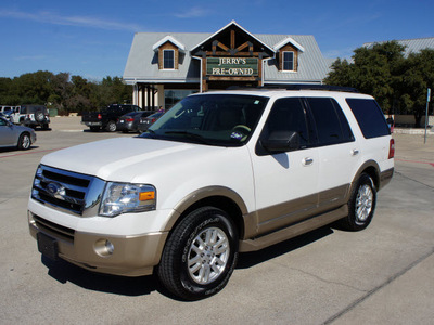 ford expedition 2011 white suv xlt flex fuel 8 cylinders 2 wheel drive automatic 76087