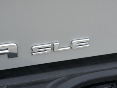 gmc sierra 1500 2011 silver sle flex fuel 8 cylinders 2 wheel drive 6 speed automatic 76087