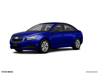 chevrolet cruze 2013 blue sedan gasoline 4 cylinders front wheel drive 6 spd auto lpo,cruise cntl acc kit lpo,cargo net 77090