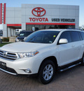 toyota highlander 2012 white suv gasoline 6 cylinders front wheel drive automatic 76087