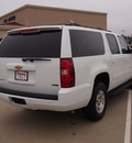 chevrolet suburban 2012 white suv lt 1500 flex fuel 8 cylinders 4 wheel drive automatic with overdrive 77656