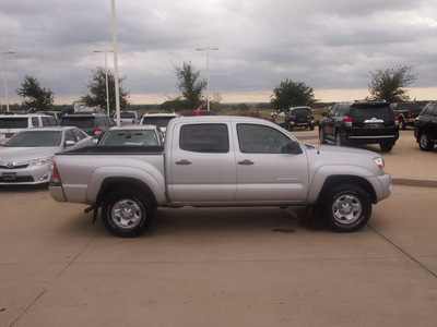 toyota tacoma 2010 silver sr5 gasoline 6 cylinders 4 wheel drive automatic 76049