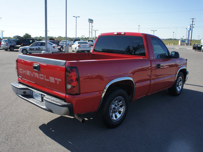 chevrolet silverado 1500 2005 red gasoline 6 cylinders rear wheel drive automatic 76087