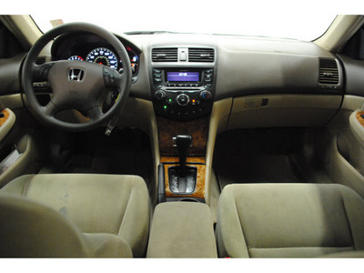 honda accord 2005 beige sedan ex gasoline 4 cylinders front wheel drive automatic 77025