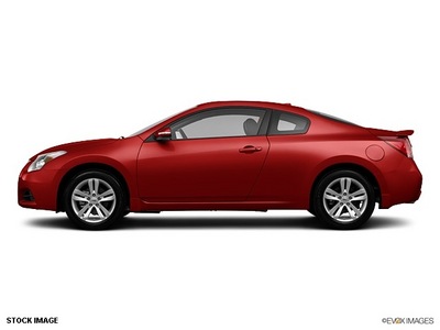 nissan altima 2013 coupe 2 5 s gasoline 4 cylinders front wheel drive cont  variable trans  75150