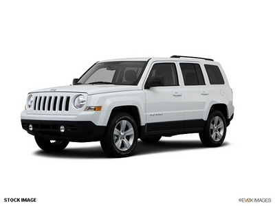 jeep patriot 2013 suv sport gasoline 4 cylinders front wheel drive not specified 76520